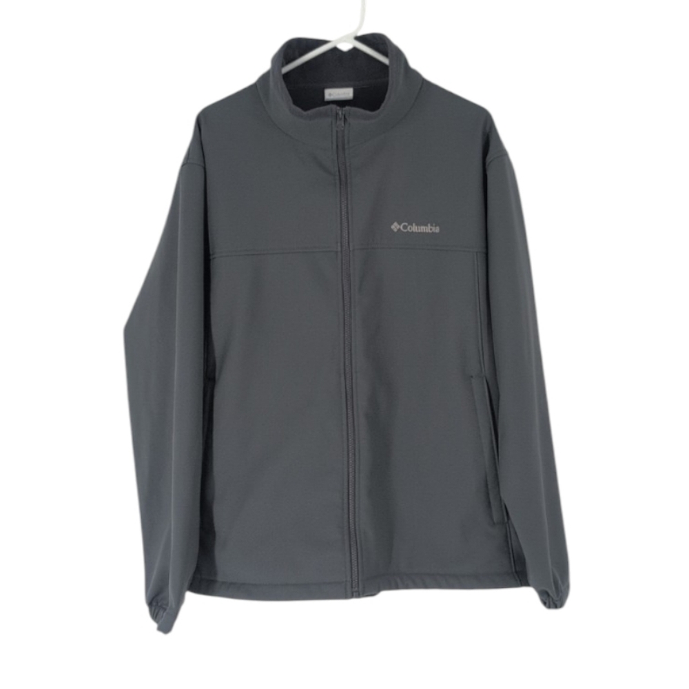 Columbia Zip Up Jacket Size 1X In Great Condition .